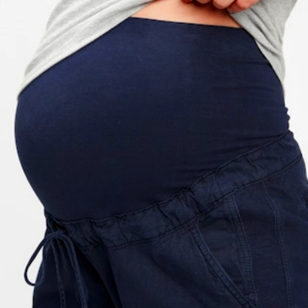 GAP Maternity Joggers Size Large